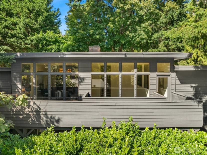 Property photo for 6920 94th Avenue Se, Mercer Island photo 32
