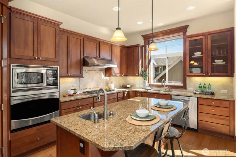 Property photo for 2520 Nw Alpine Crest Way, Issaquah photo 9