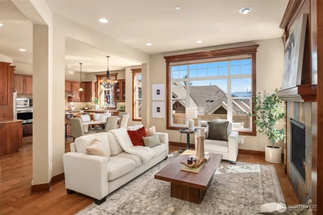Property photo for 2520 Nw Alpine Crest Way, Issaquah photo 3
