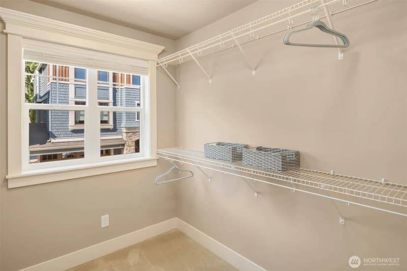 Property photo for 2520 Nw Alpine Crest Way, Issaquah photo 24