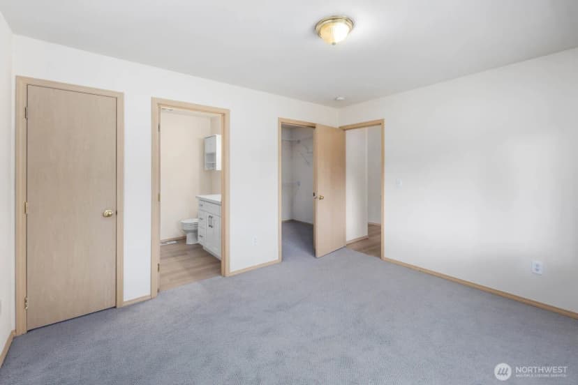 Property photo for 15920 42nd Avenue E, Tacoma photo 11