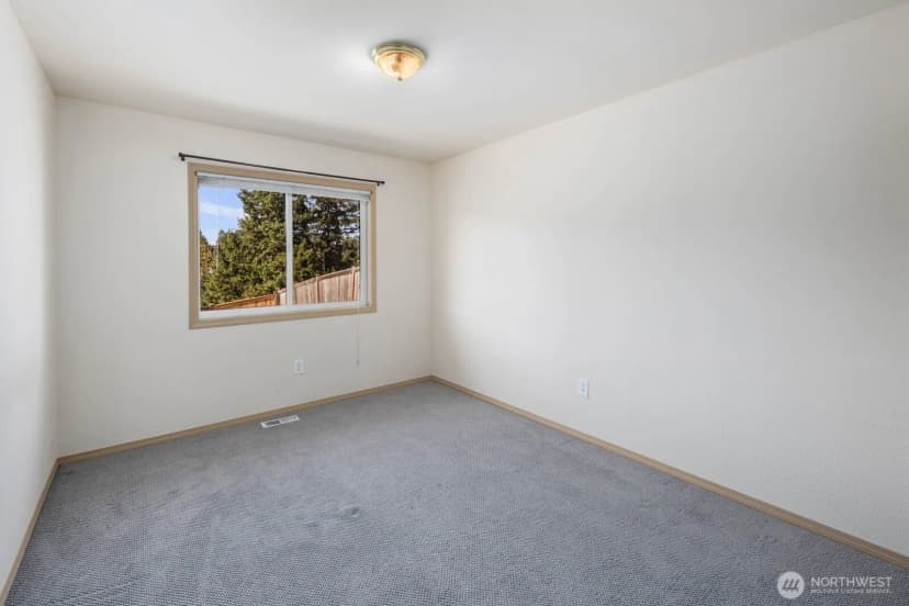 Property photo for 15920 42nd Avenue E, Tacoma photo 15