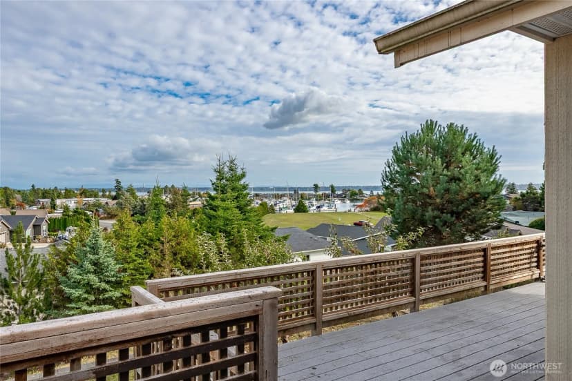 Property photo for 8124 Comox Rd, Blaine photo 22
