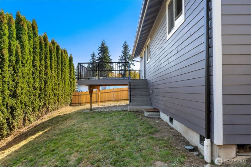 Property photo for 19 75th Street Sw, Everett photo 33