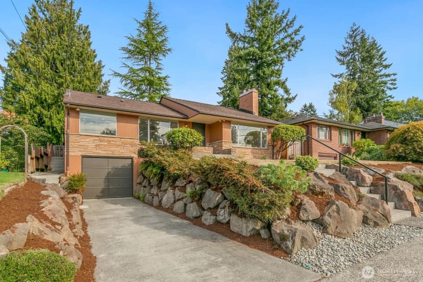 Property photo for 3430 40th Avenue W, Seattle photo 35