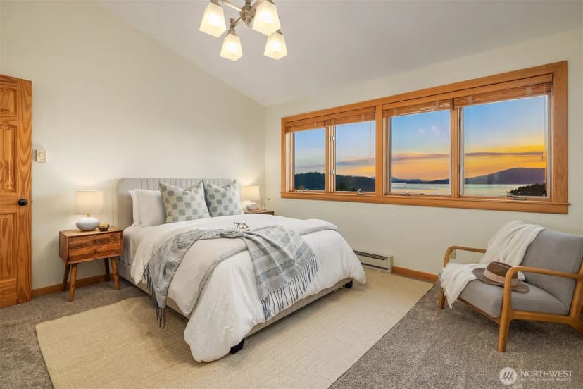 Property photo for 1002 Chuckanut Drive, Bellingham photo 18