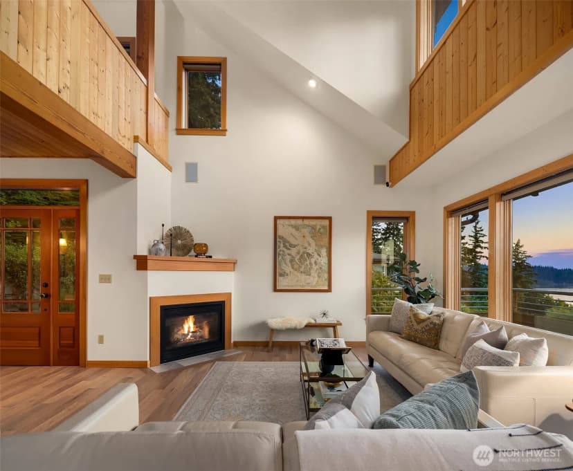 Property photo for 1002 Chuckanut Drive, Bellingham photo 6