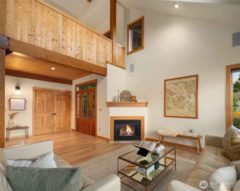 Property photo for 1002 Chuckanut Drive, Bellingham photo 9