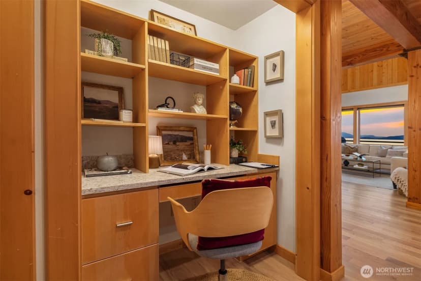Property photo for 1002 Chuckanut Drive, Bellingham photo 16