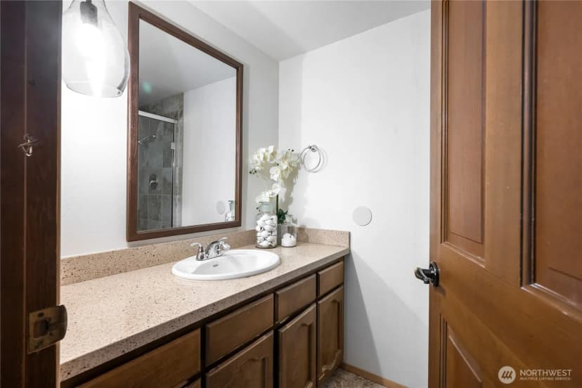 Property photo for 4631 Highland Drive, Bellevue photo 27