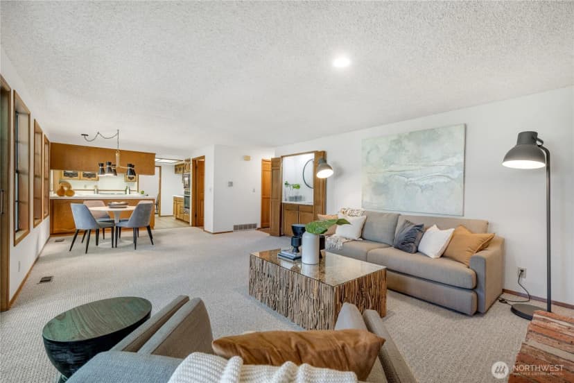 Property photo for 4631 Highland Drive, Bellevue photo 9