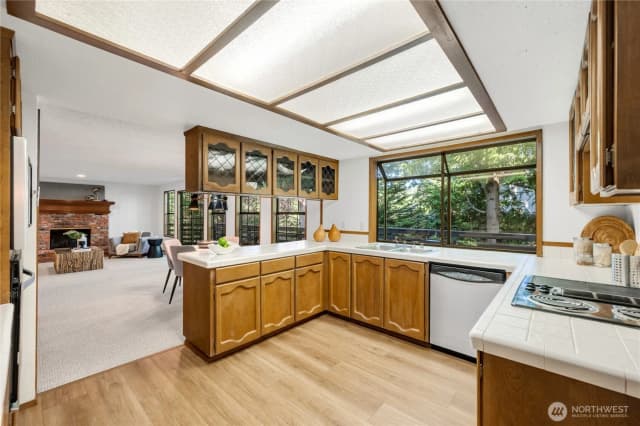 Property photo for 4631 Highland Drive, Bellevue photo 5