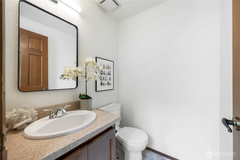 Property photo for 4631 Highland Drive, Bellevue photo 13