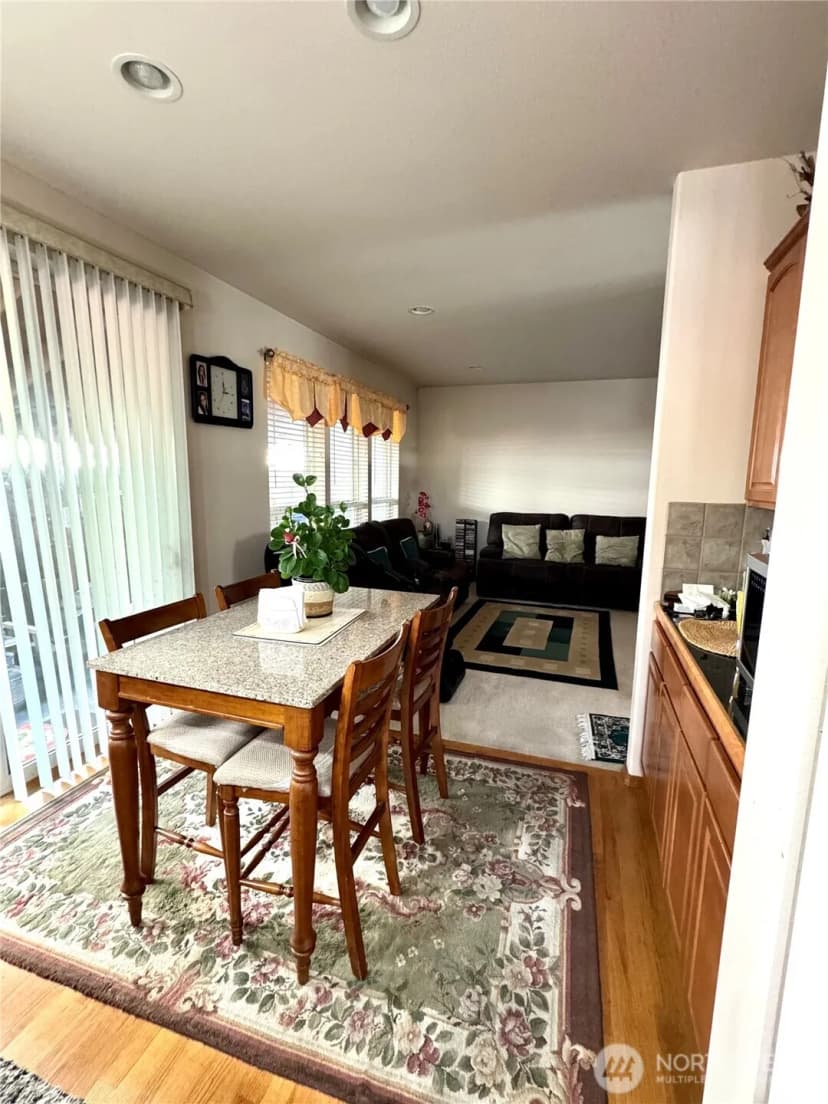 Property photo for 1612 Holbrook Avenue, Everett photo 8