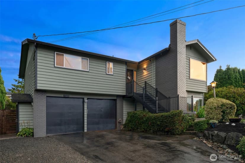 Property photo for 1026 Glen Street, Edmonds photo 6