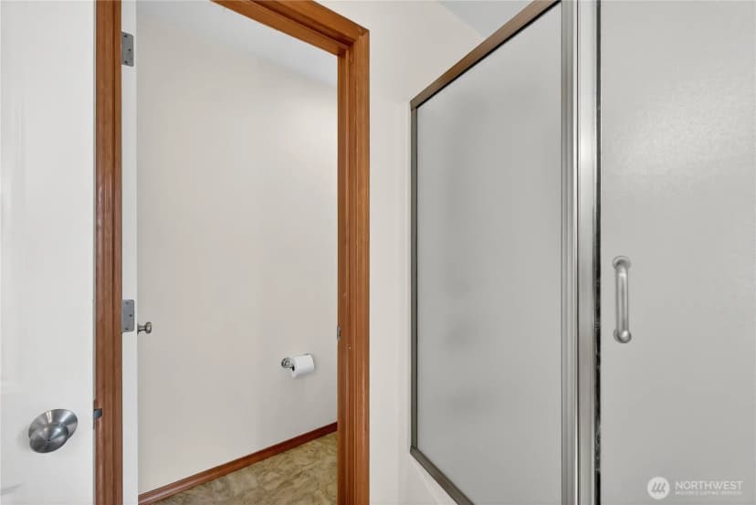 Property photo for 5910 Artist Drive, Ferndale photo 23