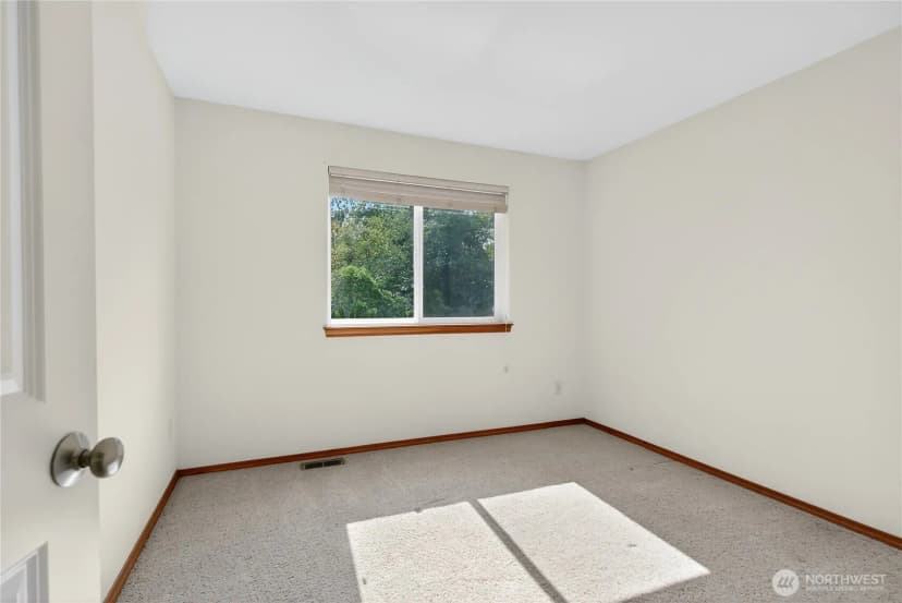 Property photo for 5910 Artist Drive, Ferndale photo 27