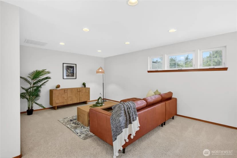 Property photo for 5910 Artist Drive, Ferndale photo 25