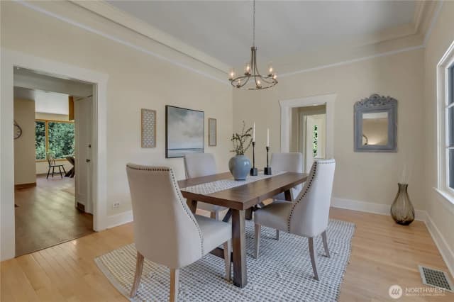 Property photo for 2132 Sunset Drive W, University Place photo 4