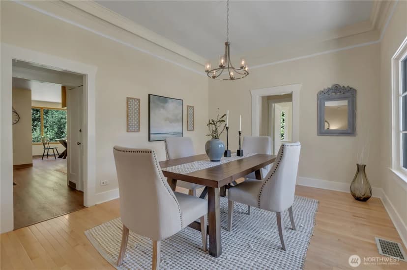 Property photo for 2132 Sunset Drive W, University Place photo 4