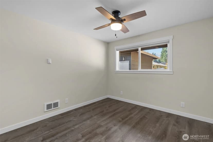 Property photo for 6201 227th Street Sw, Mountlake Terrace photo 19