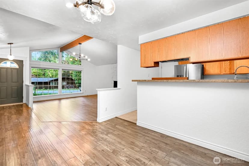 Property photo for 46 Sudden Valley Drive, Bellingham photo 10