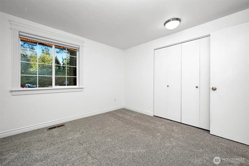 Property photo for 46 Sudden Valley Drive, Bellingham photo 17