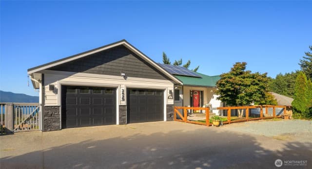 Property photo for 3420 W 8th Place, Anacortes photo 4