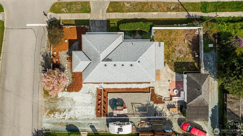 Property photo for 1301 14th Street, Anacortes photo 5