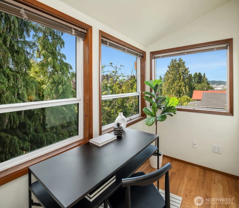 Property photo for 4424 4th Avenue Nw #5, Seattle photo 17