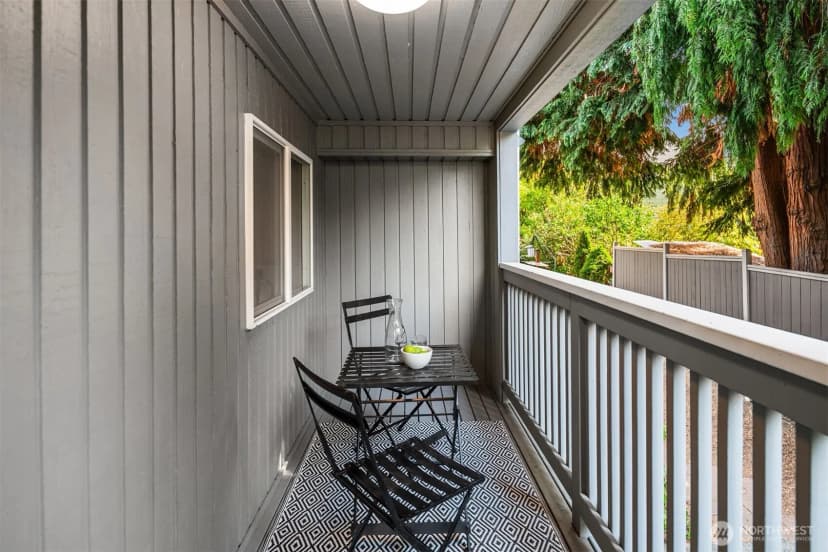 Property photo for 4424 4th Avenue Nw #5, Seattle photo 26