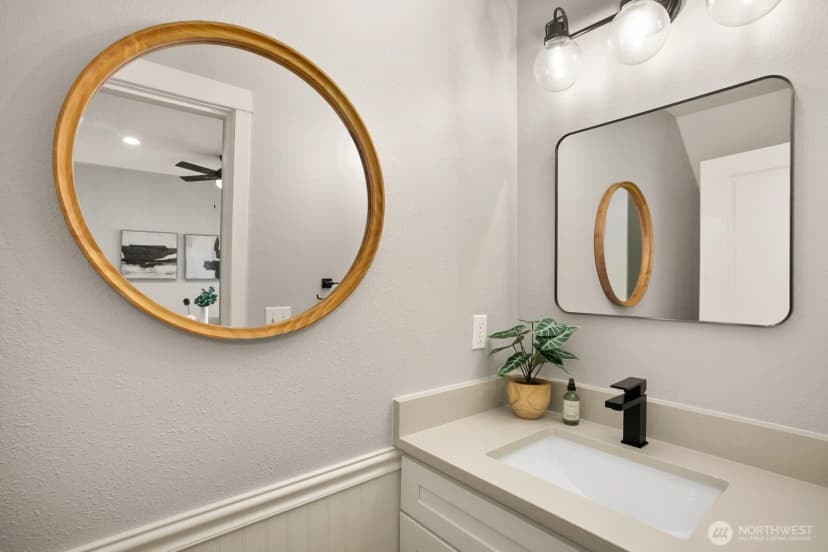 Property photo for 3002 Sw Graham Street, Seattle photo 11