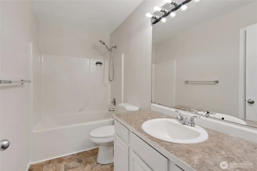 Property photo for 2112 307th Street S, Roy photo 23