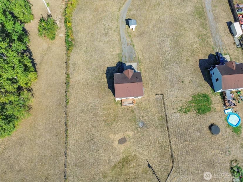 Property photo for 2112 307th Street S, Roy photo 34