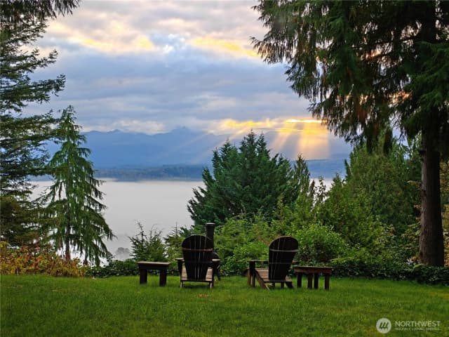 Property photo for 1237 293rd Ave Ne, Carnation