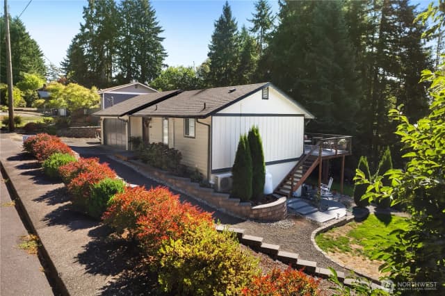 Property photo for 693 Hartman St Se, Tumwater