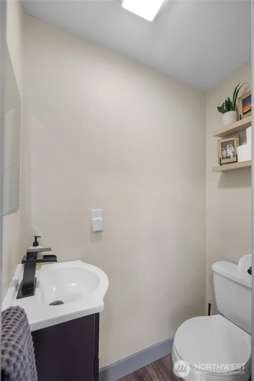 Property photo for 693 Hartman St Se, Tumwater photo 16