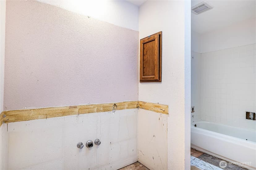 Property photo for 6907 96th Avenue Se, Mercer Island photo 10