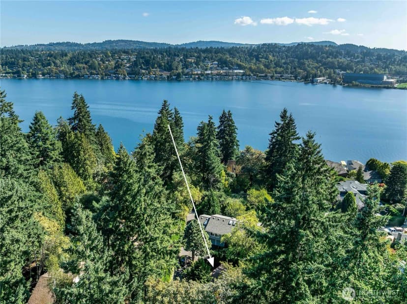 Property photo for 6907 96th Avenue Se, Mercer Island photo 22