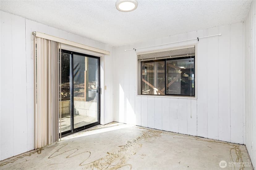 Property photo for 6907 96th Avenue Se, Mercer Island photo 13