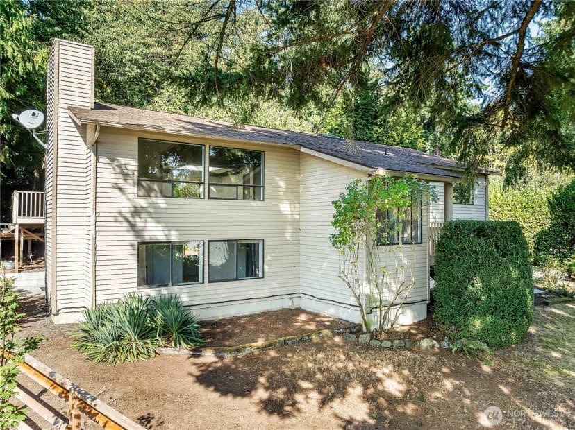 Property photo for 6907 96th Avenue Se, Mercer Island photo 15