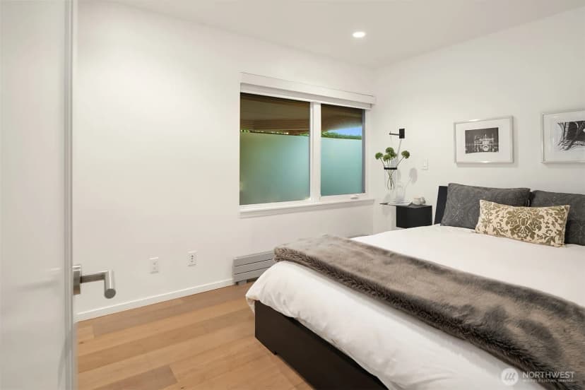 Property photo for 4223 W Semple Street, Seattle photo 39