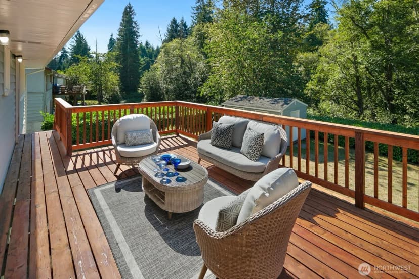 Property photo for 4910 W View Drive, Everett photo 22