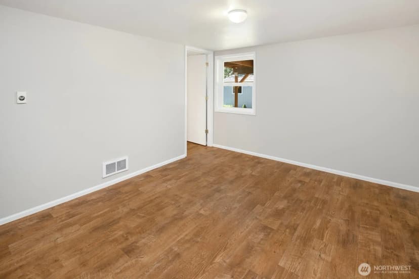 Property photo for 4910 W View Drive, Everett photo 15