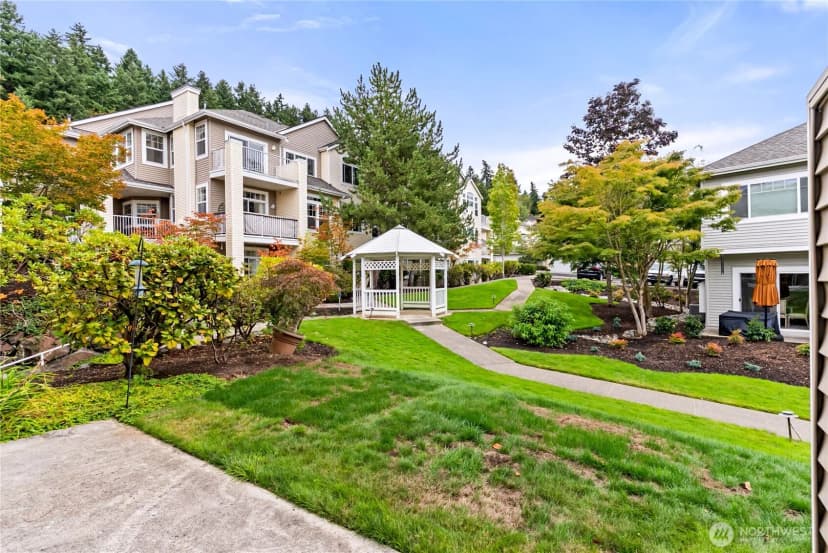 Property photo for 513 S 46th Place, Renton photo 34