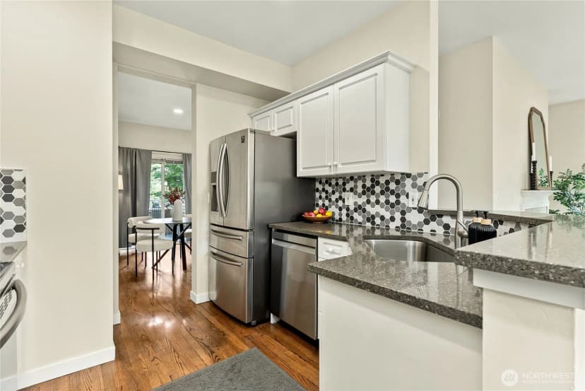Property photo for 513 S 46th Place, Renton photo 18