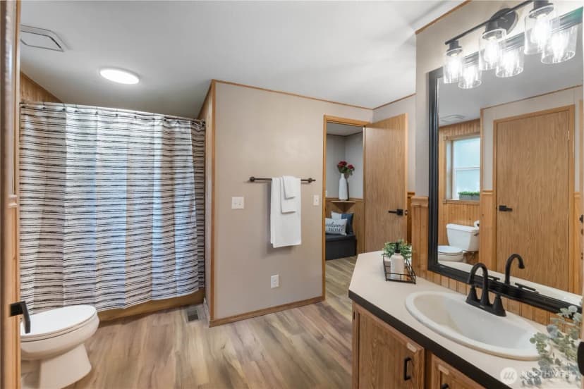 Property photo for 13815 299th Avenue E, Buckley photo 24