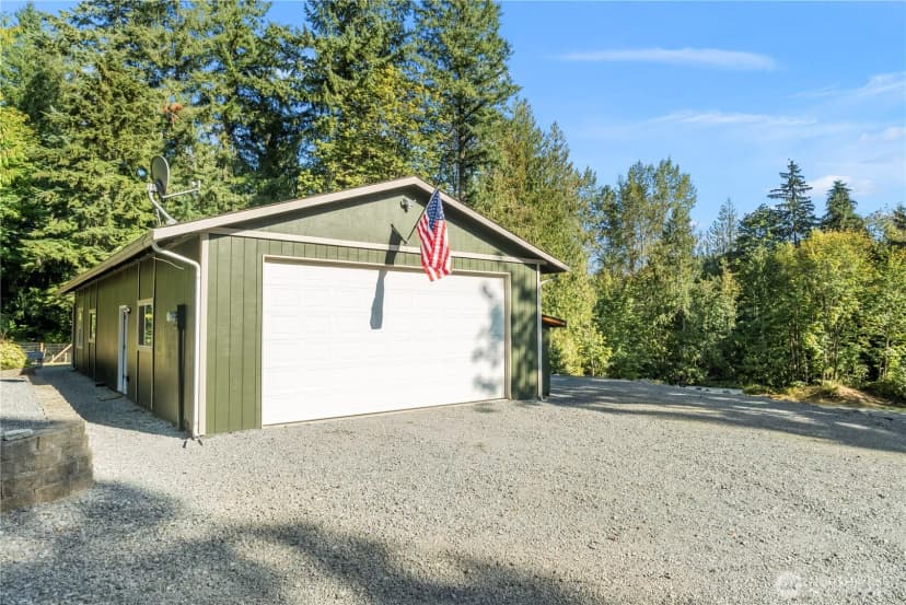 Property photo for 13815 299th Avenue E, Buckley photo 33