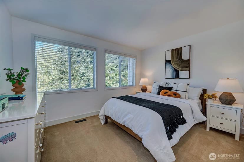 Property photo for 16602 Se 57th Place, Bellevue photo 24