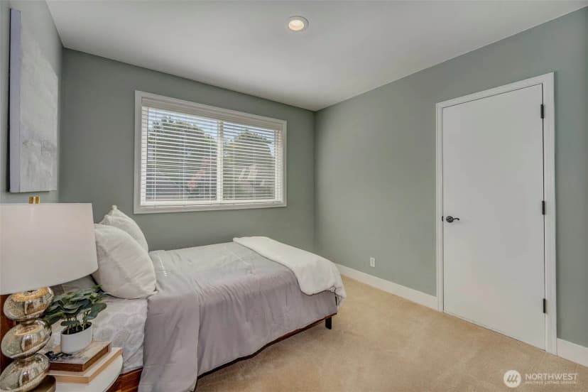 Property photo for 16602 Se 57th Place, Bellevue photo 26